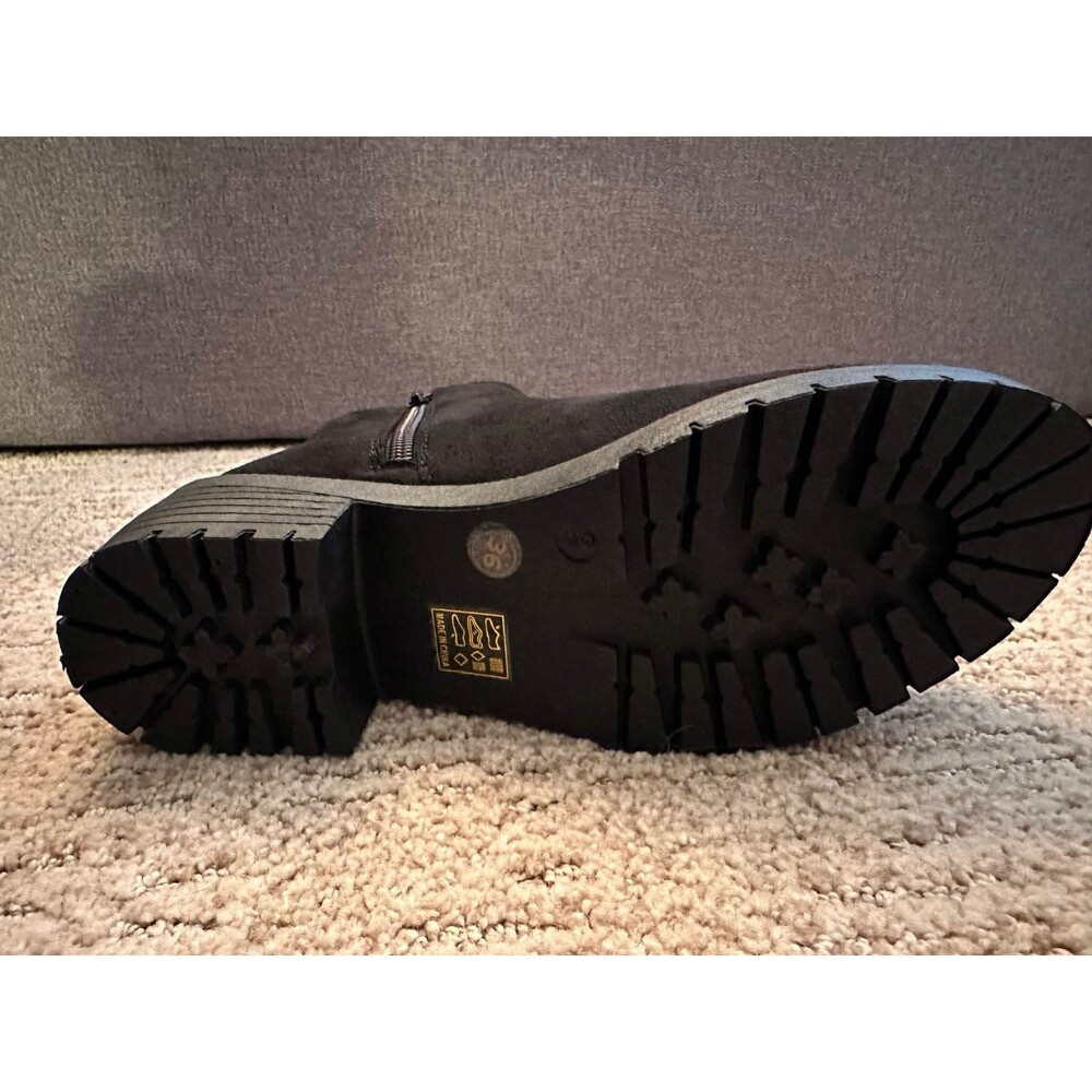 PrettyLittleThing Black Chunky Microfibre Ankle Boots US Size 5/UK Size 3 NWT - Picture 4 of 6